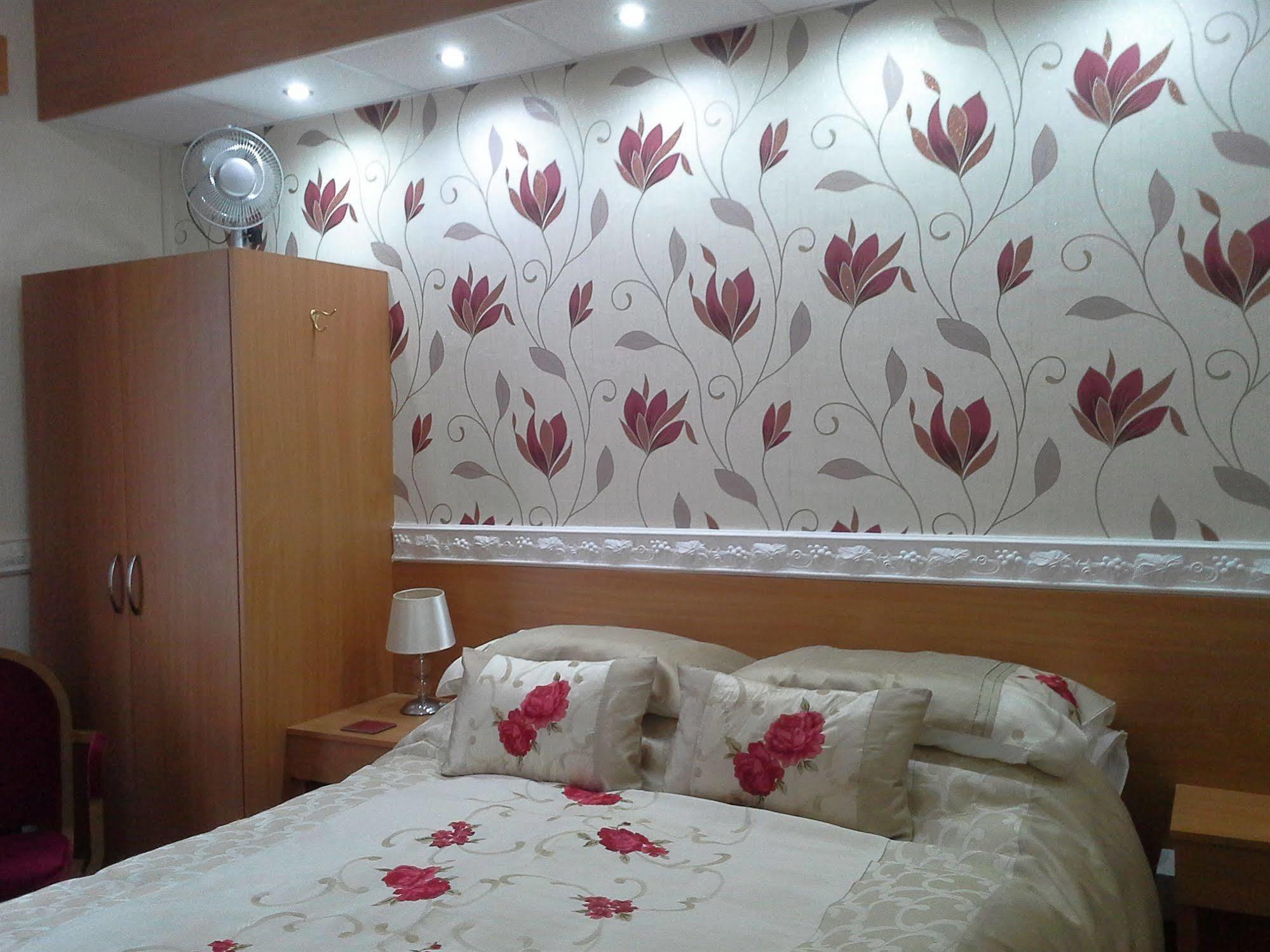 The Golden Sands B&B Blackpool Esterno foto